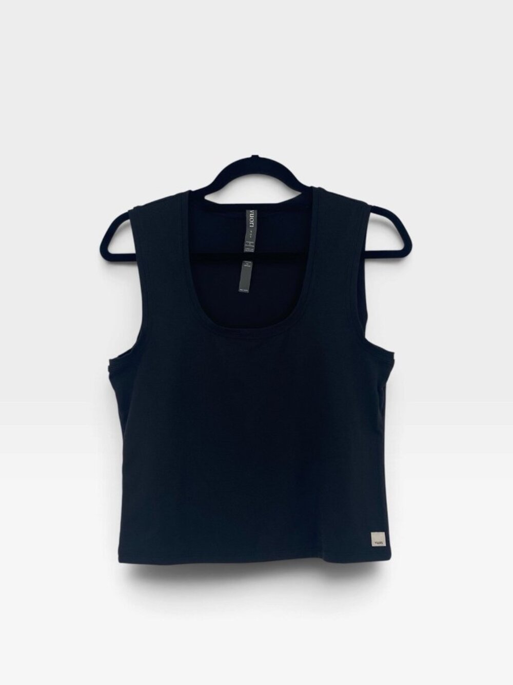 Vuori Women's Size Large Black Halo Essential Scoop Neck Tank Athleisure